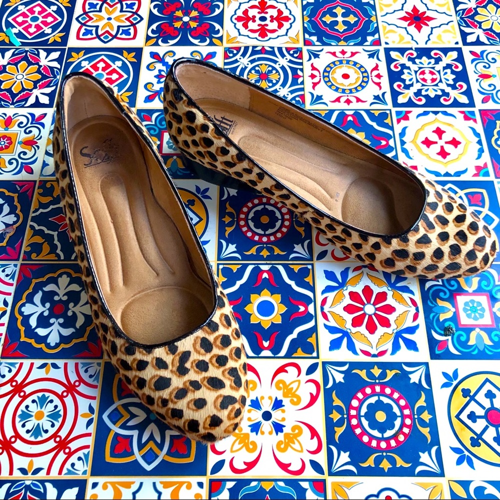 Belicia Leopard Print Flats